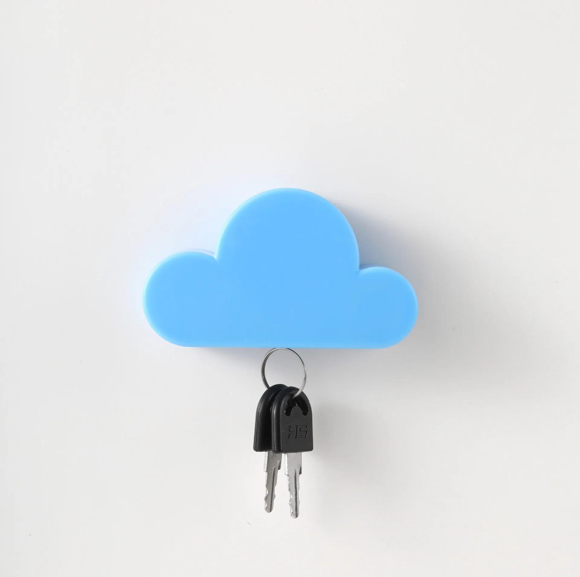 Creative Cloud Shape Magnetic Hooks Keyholder and Wall Decor Gift Unique Home Storage Rack and Hanger