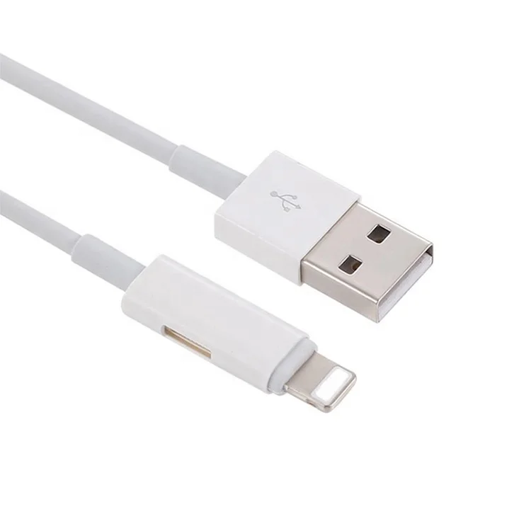 кабель аудио AUX адаптер быстрой зарядки Плетеный USB кабель для передачи данных для продажи