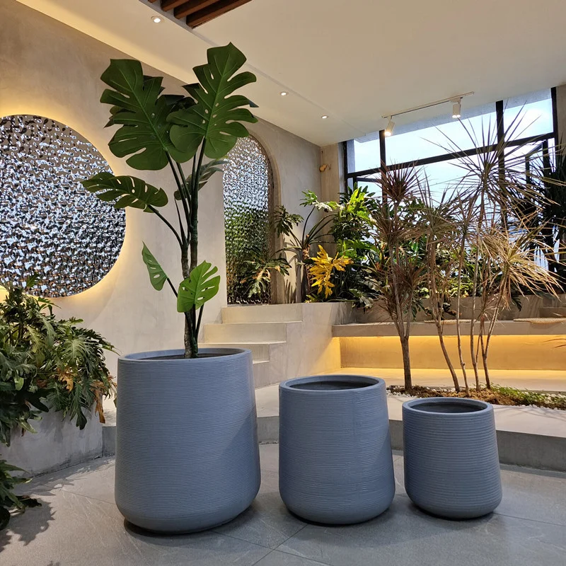 Nordic Creative Cement Planter Balcony Courtyard Large Floor Flower Pots Decorative Planters Fiber Stone Flower Pots