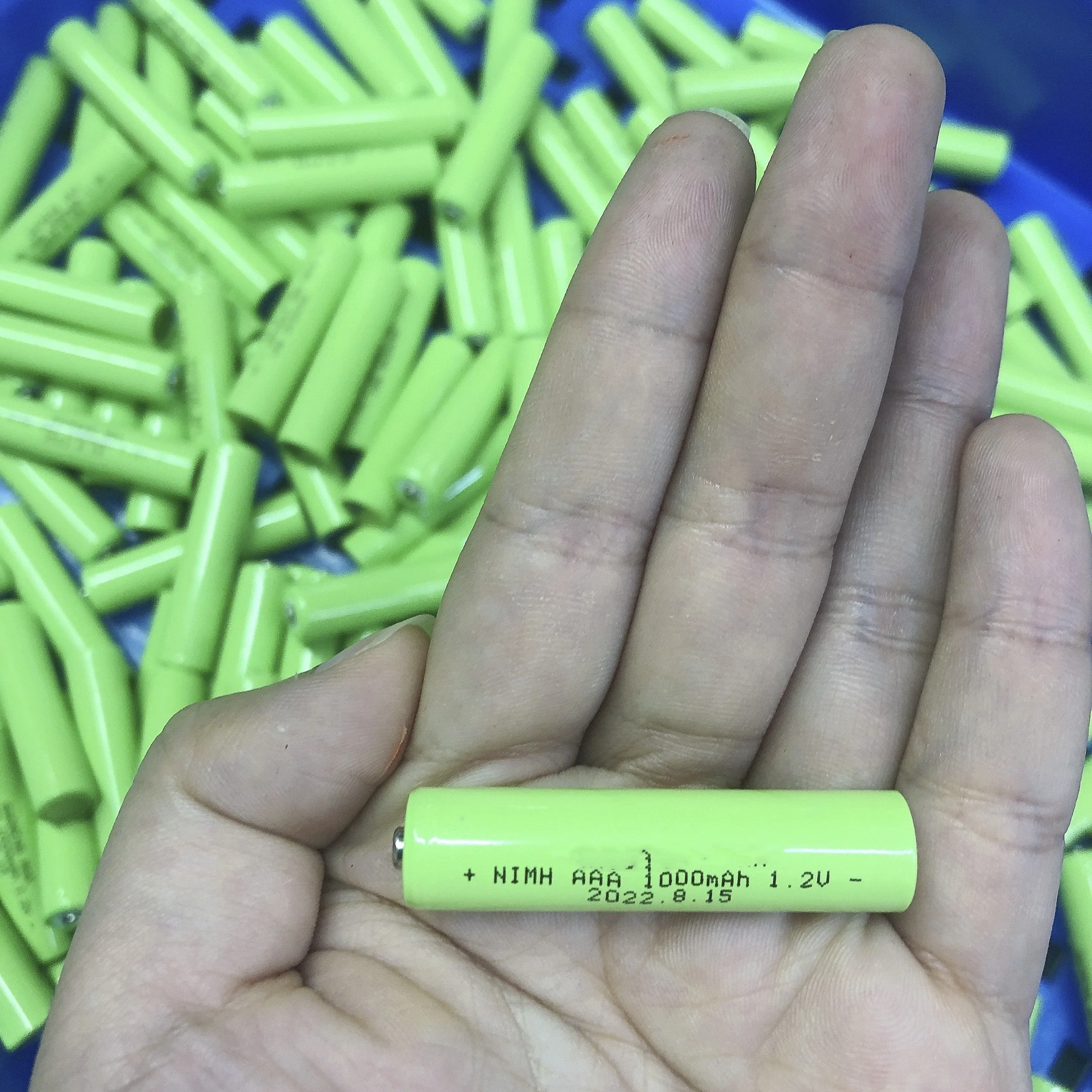 Free sample Factory OEM Multi Function rechargeable nimh batteries solar aa 1.2v 1000mah