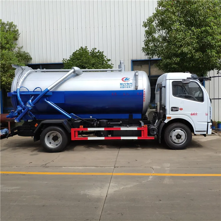 5000L 6000L Sewer suction tanker truck 5Tons 6Tons waste oil water suction truck