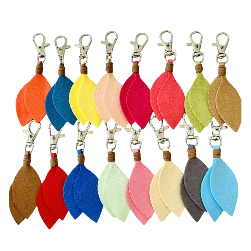 2025 Wholesale Fashion Trendy Colorful Korean Villi Leather Leaves DIY Customized Car Key Chain Bag Pendant Small Gift