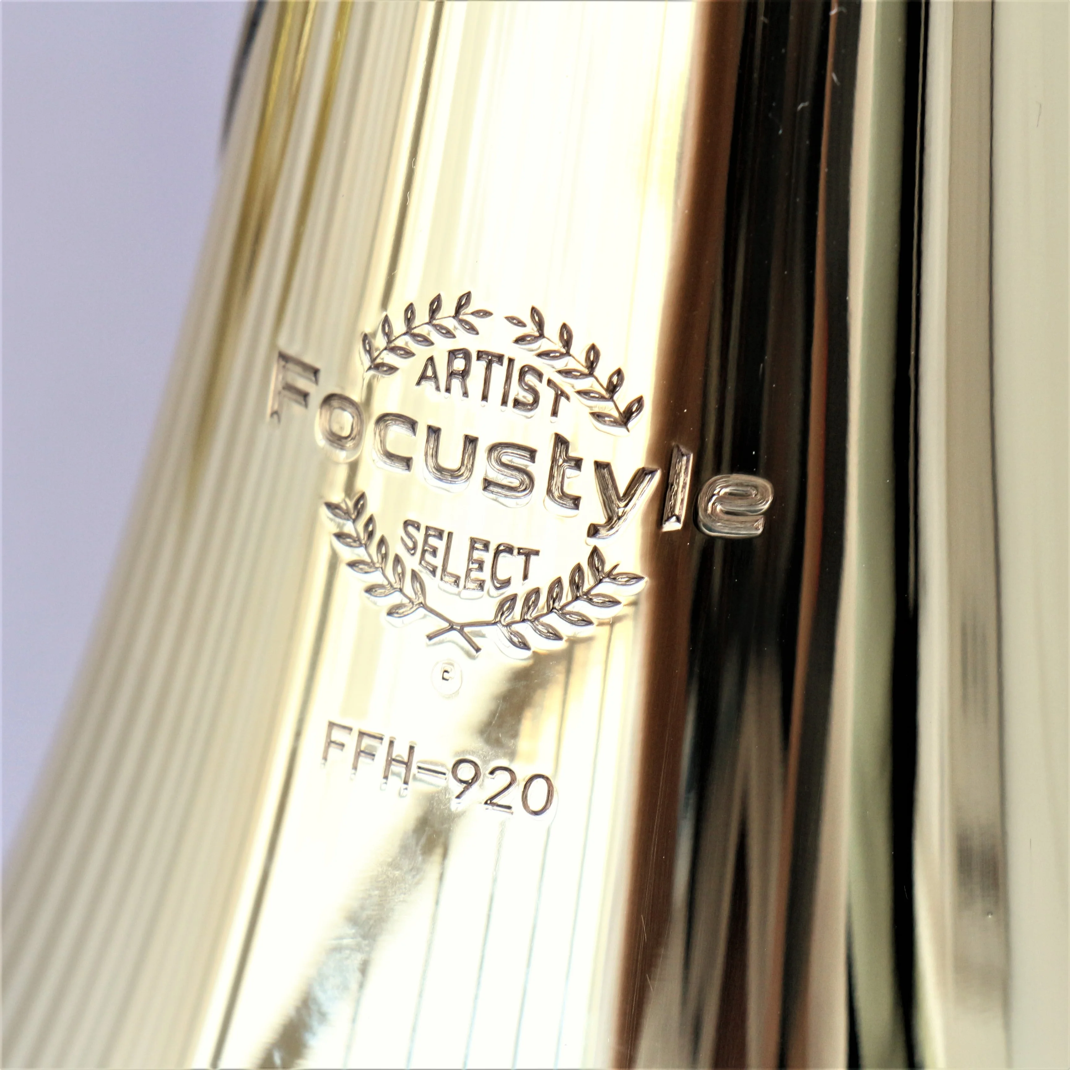 Top-Level Quality French Horn One Piece Bell French Horn  4-Key Double French Horn Instrument