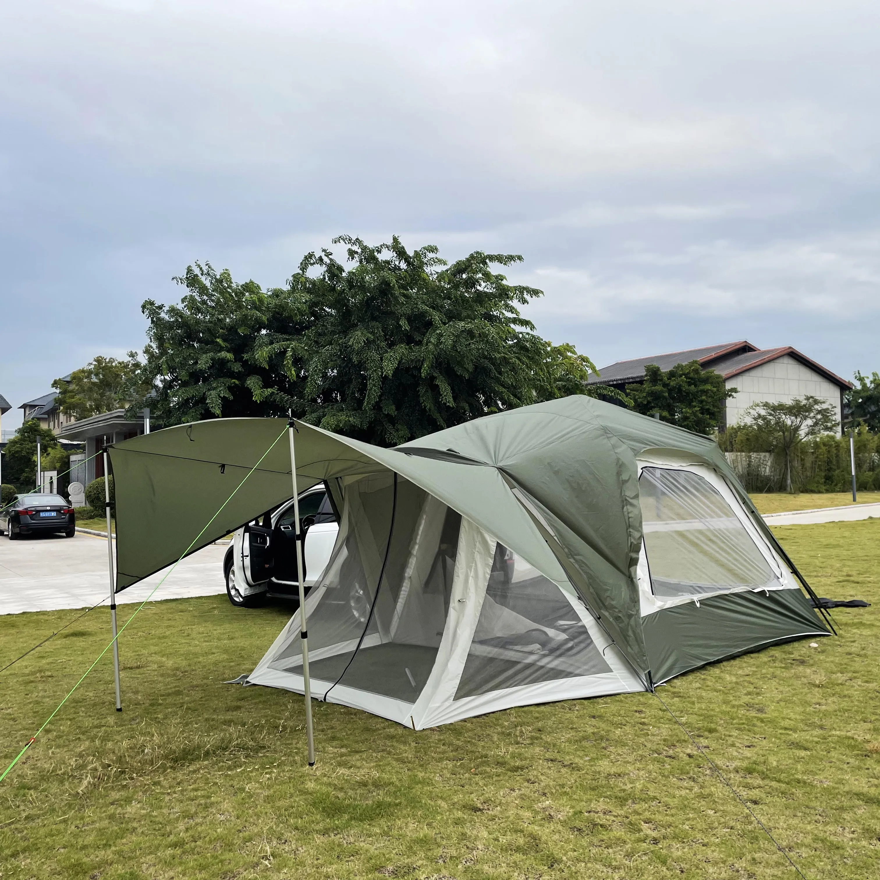 Traveler Outdoor Gear Portable Foldable Connectable Tailgate Canopy Camping Car Rear Tent Suv Awning Tent For Camping