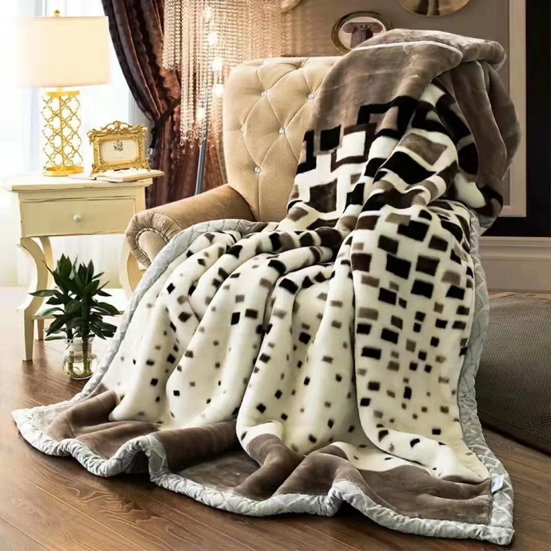 Queen Size 100% Polyester Raschel Bed Blanket Knitted Festive Geometric Artistic Wholesale Printed Anime Big Designs Bedding