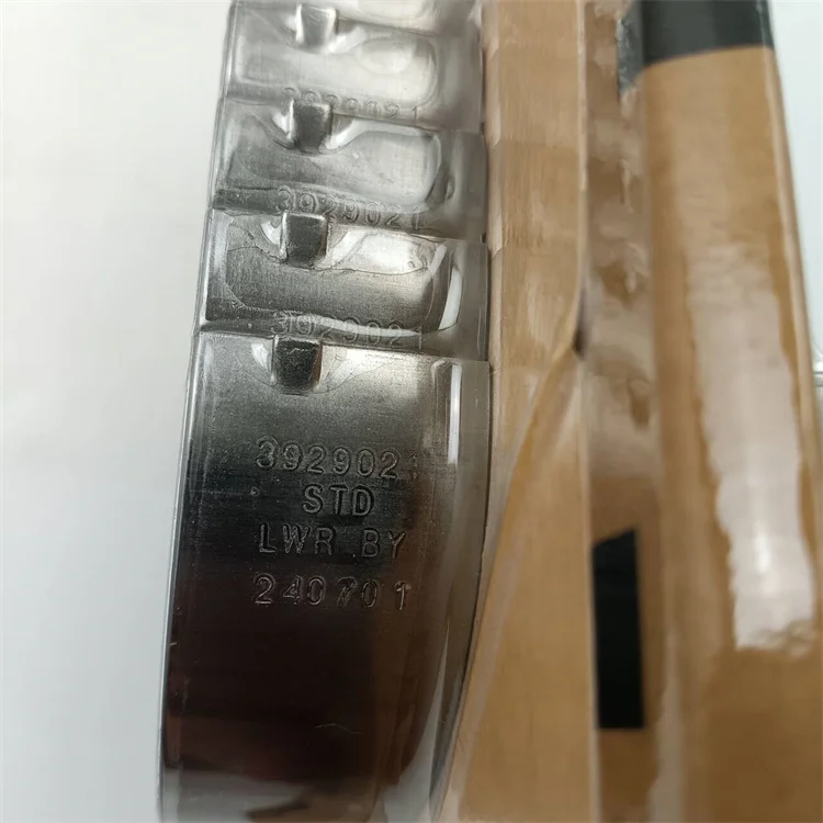 High performance Cummin 4BT 6BT diesel engine construction machinery spare parts main bearing set 3802010