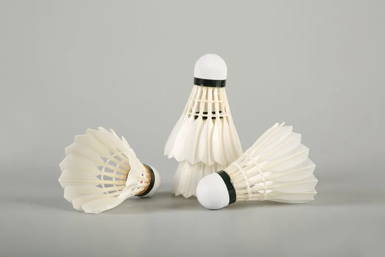 good quality goose feather Lingmei 70 pro Durable Sports goods goose feather indoor and outdoor Shuttlecocks