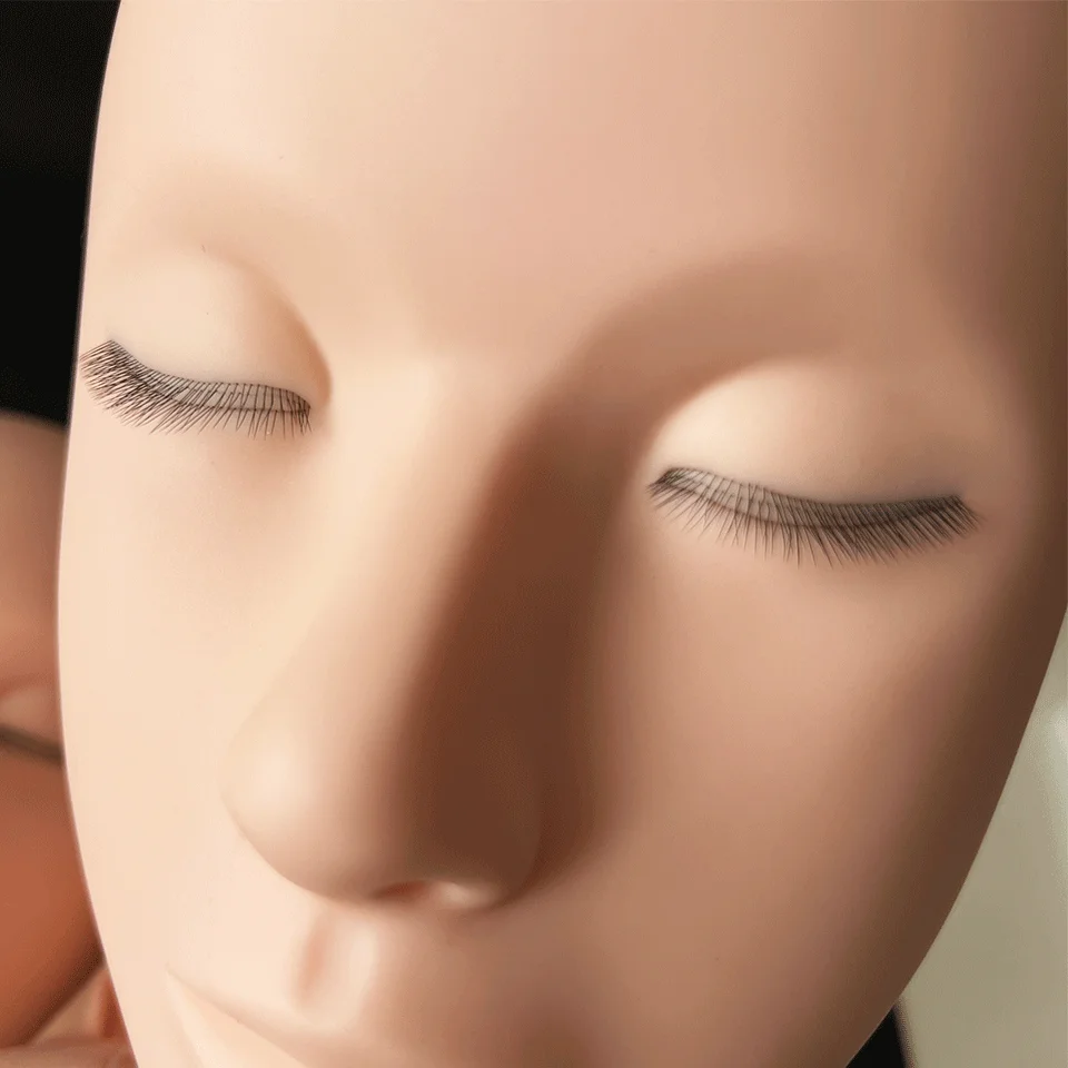 Wholesale Eyelash Extension Kits Eyelash Extension Silicone Mannequin Model Head with 3 Layers Lash Training Practice Mannequin