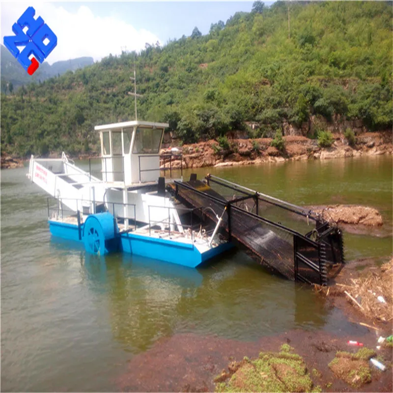 Low Price Aquatic Weed Cutting Machine dredger skimmer boat aquatic harvester  For Sale