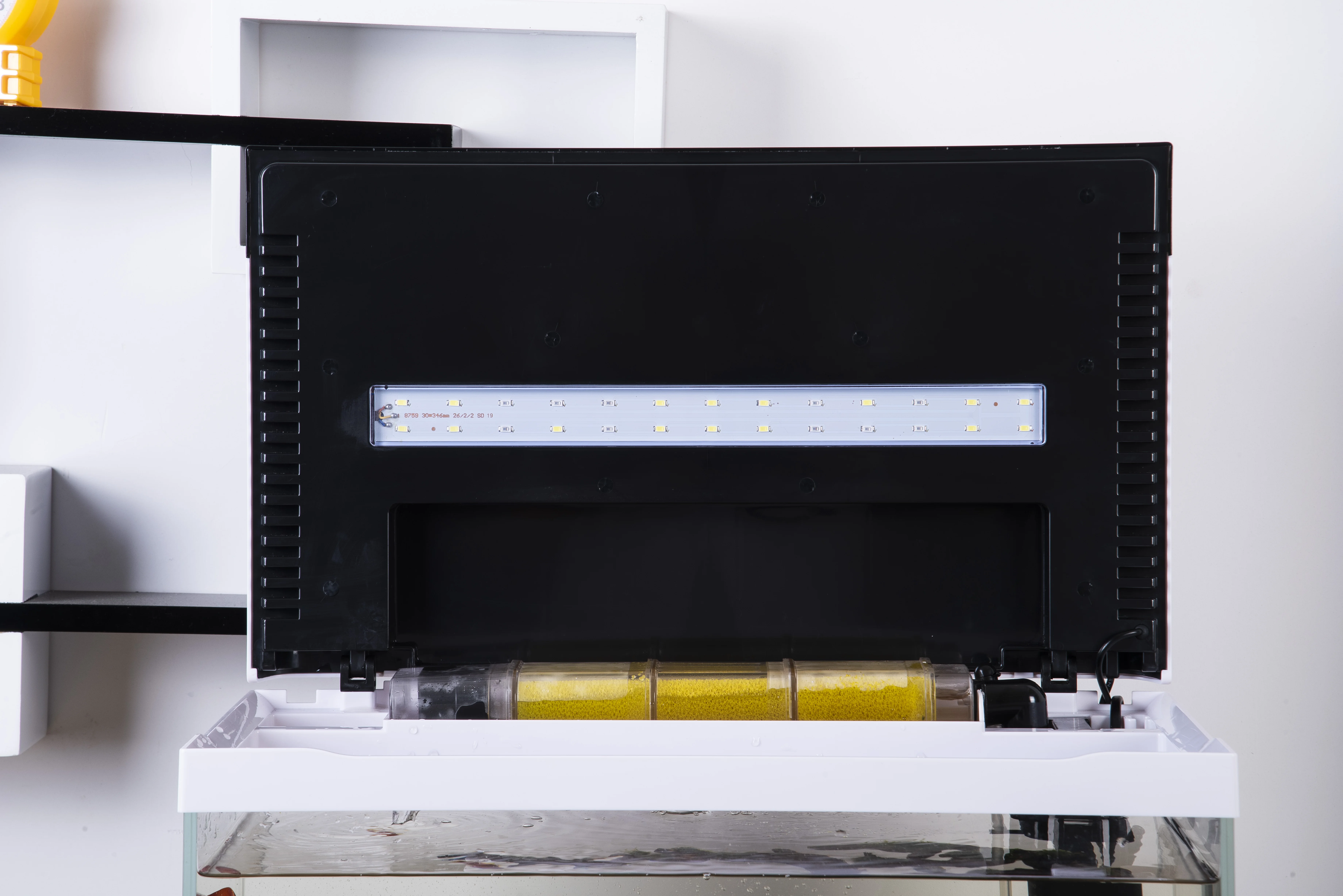 new arrival high clear ultra white aquarium fish tank with temperature display, top filtration, touch switch lighting system