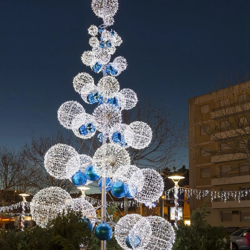 PVC 30ft 40ft 50ft 60ft Giant Large 3D Huge Illuminated Artificial Christmas Led motif tree light