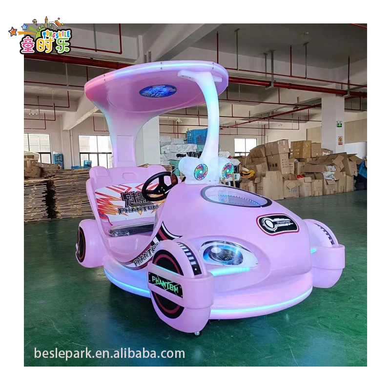 Красочный открытый детский автомобиль с игрушкой