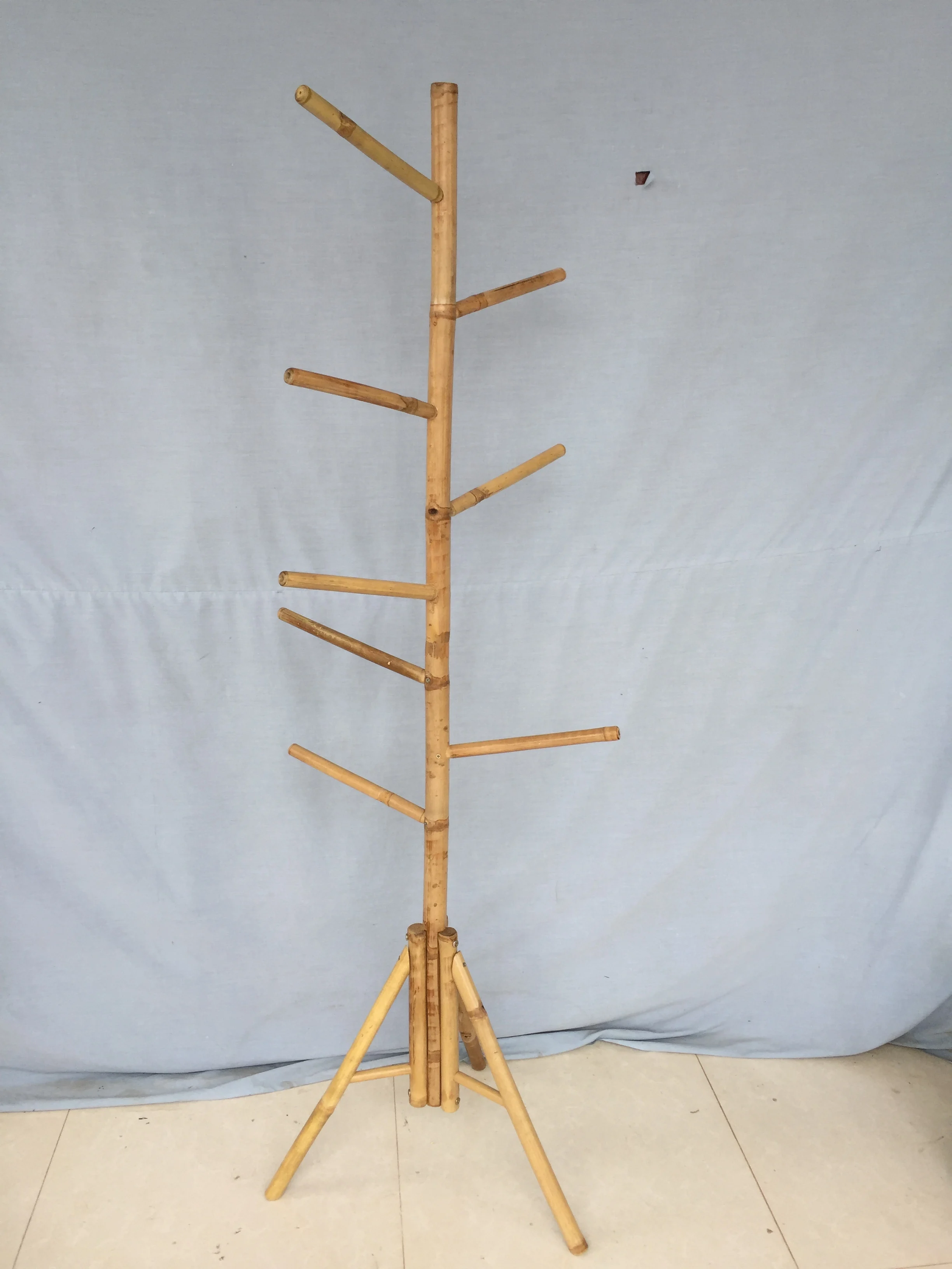 NEW Wholesale Natural Clothes Rack Stand | Handbag, Hat, and Coat Hanger | Ladder Hanging Rack for Decoration