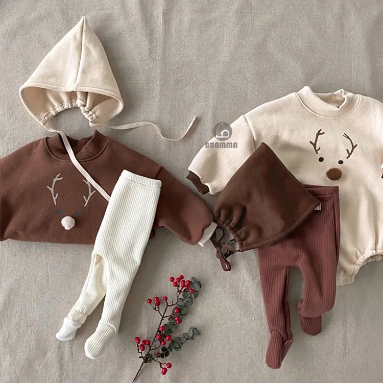 Baby warm jumpsuit with plush winter style for boys and girls, long sleeved romper for Christmas, crawling suit for babies, autu