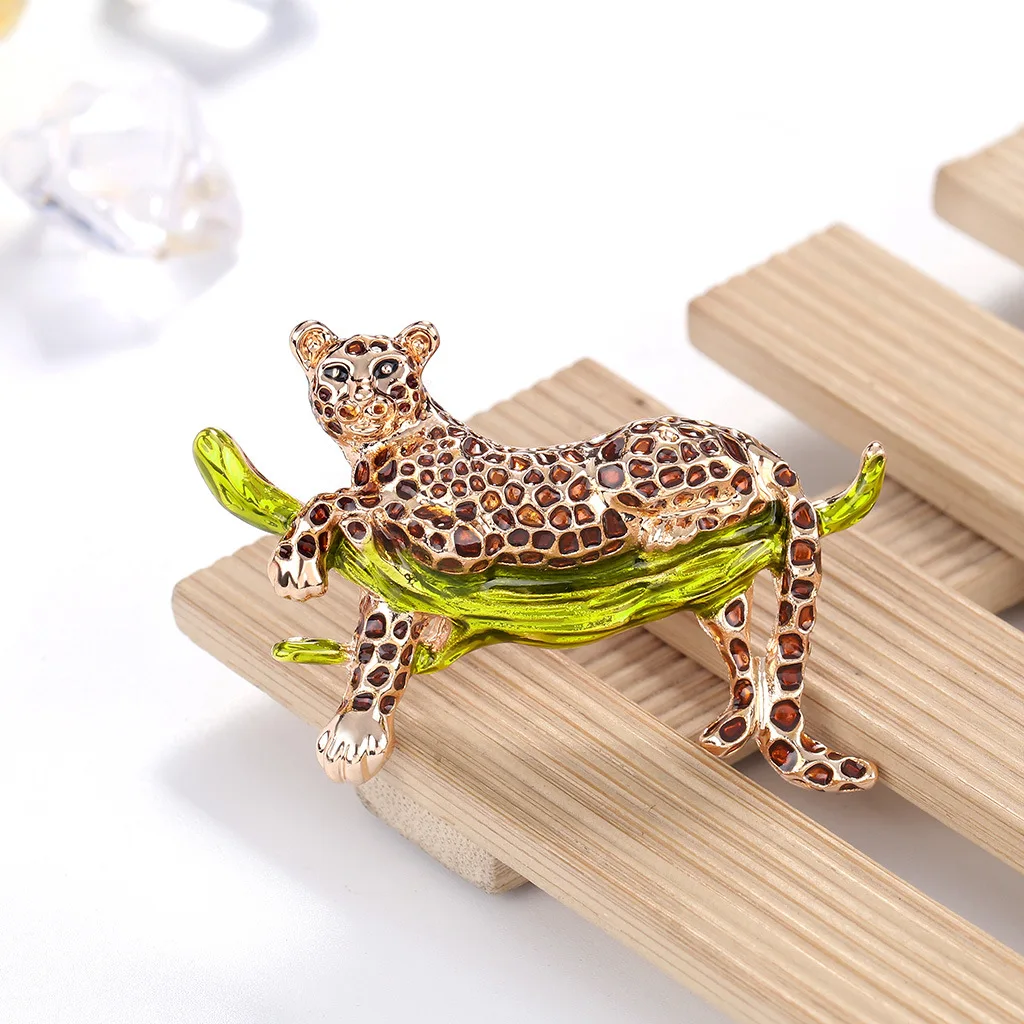 Unique Leopard Brooch in Gold Tone Metal with Rhinestone Factory Custom Brooch