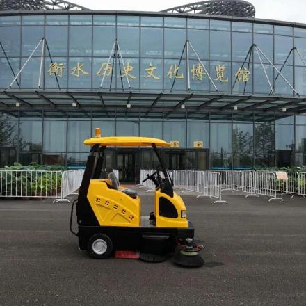 Outdoor Ride on Electric Road Sweeping Cleaning Machine Industrial Street Sweeper Car Factory Manual Sweeper