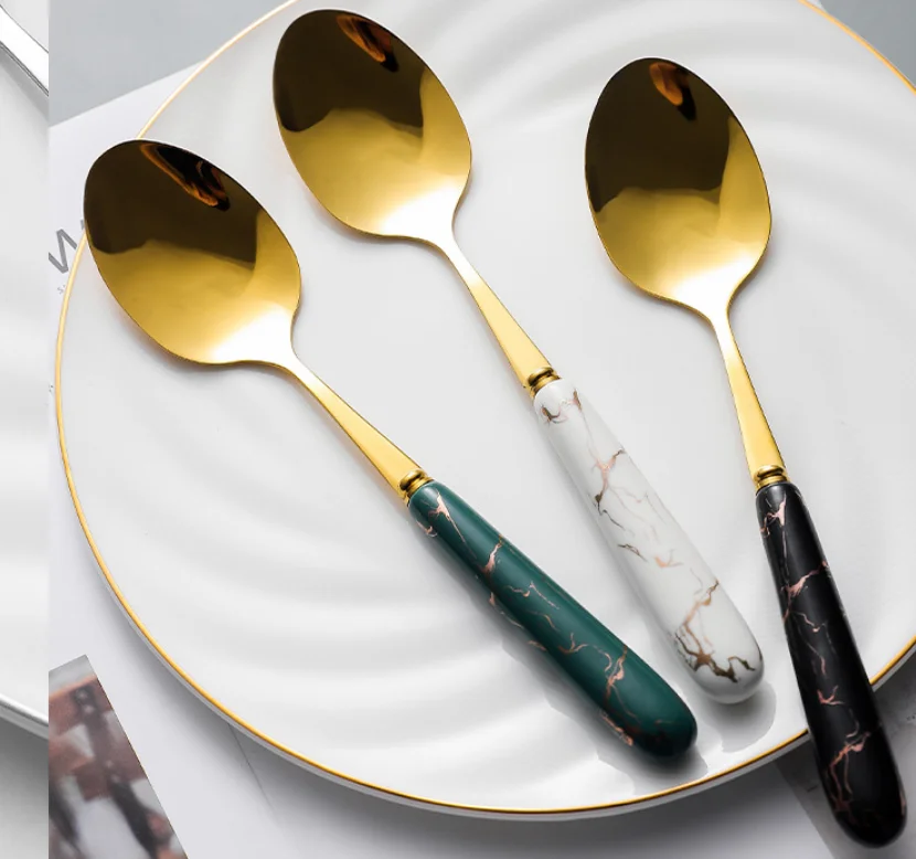 Dropshipping Decorated Ceramic Handled Stainless Steel Flatware Gilded Hand Grip Cutlery Set Spoons Forks Knives for Restaurant