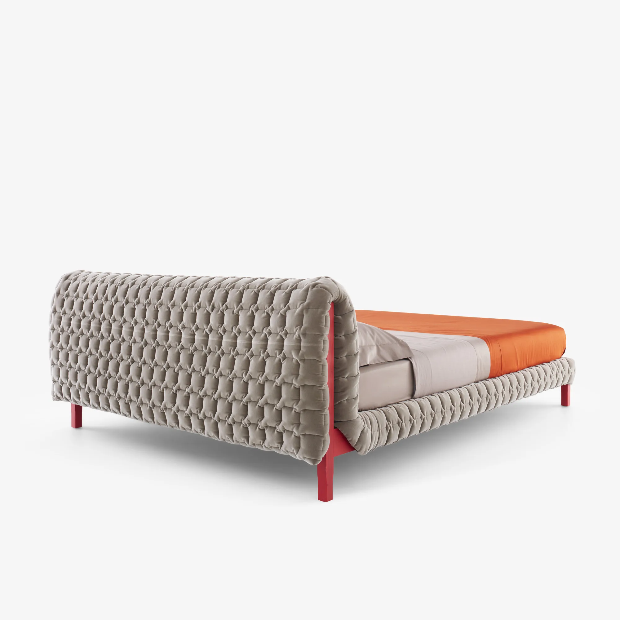 Royal Lovely High Quality Latest Italian Home Upholstered Bedroom Furniture Modern Luxurious Design Bed