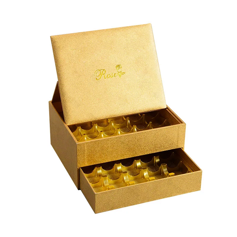 Magnetic Closure Christmas Chocolate Box Matt Laminated Paper Packaging for Macaron Food and Candy with UV Advantage