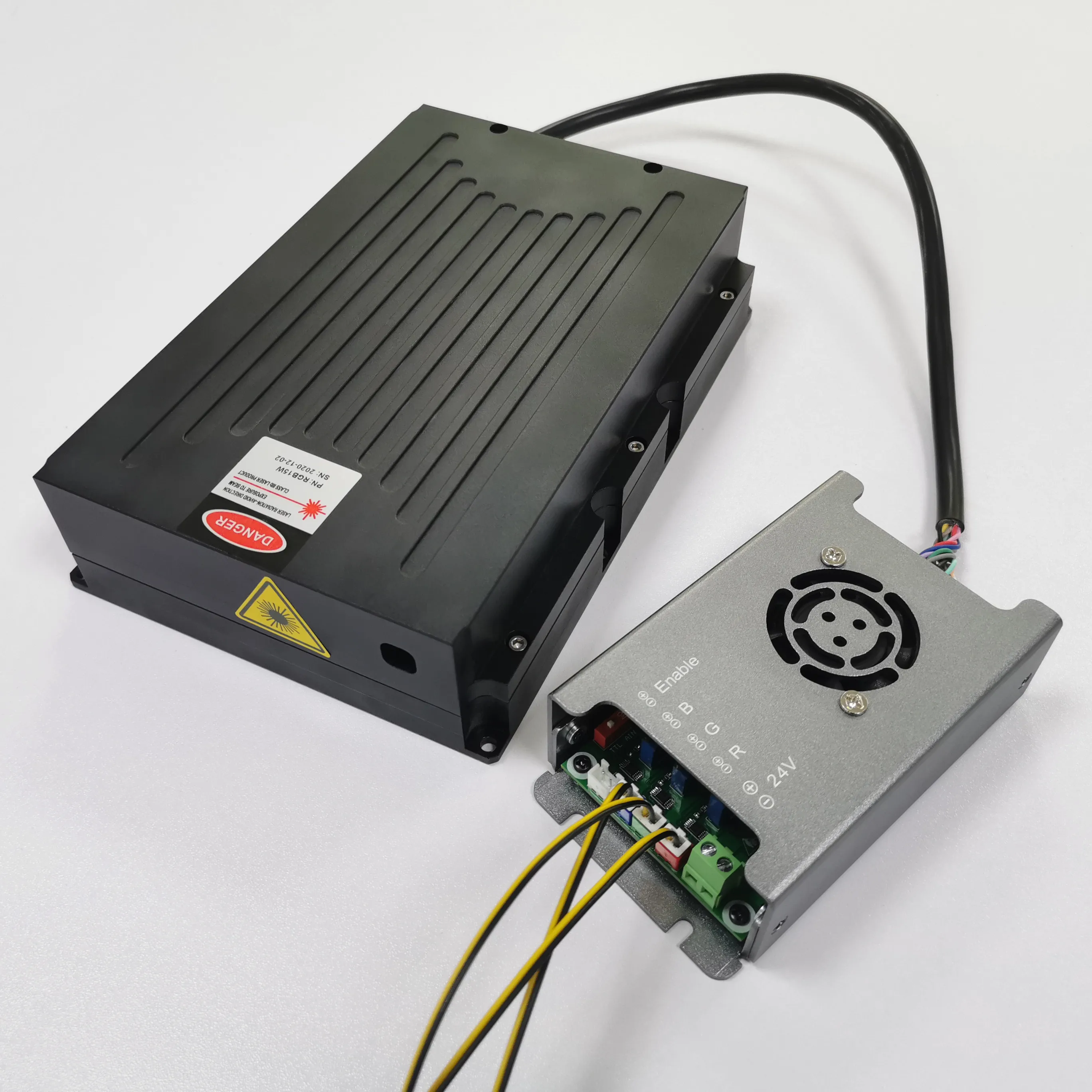 Многорежимный диодный лазерный модуль RGB с хорошим