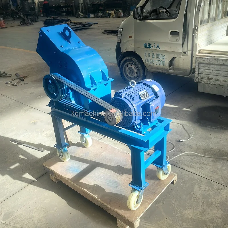 Low price Small Mobile Hammer Crusher With Conveyor Belt PC200*300 PC400*600 Stone Hammer Crusher