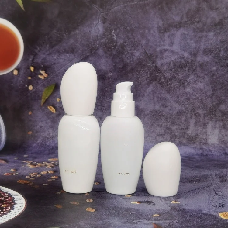 Serum Bottle Glass 30ml 120ml 50ml 100ml Green Gradient Purple Black Unique Shape Frosted Round Serum Glass Bottle Pump