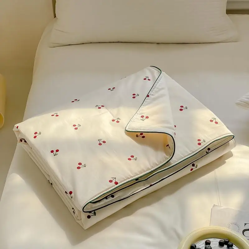ins small cherry cute cotton summer quilt machine washable class A soybean thin air conditioner quilt