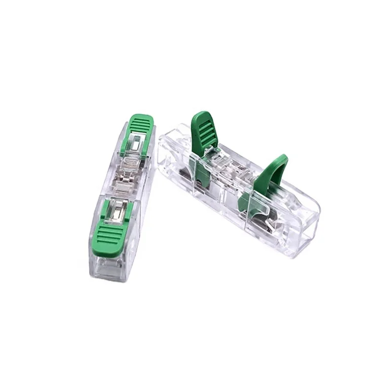 Easy installation one in one out quick cable terminal no screw 32A 4.0 square fast wire connector