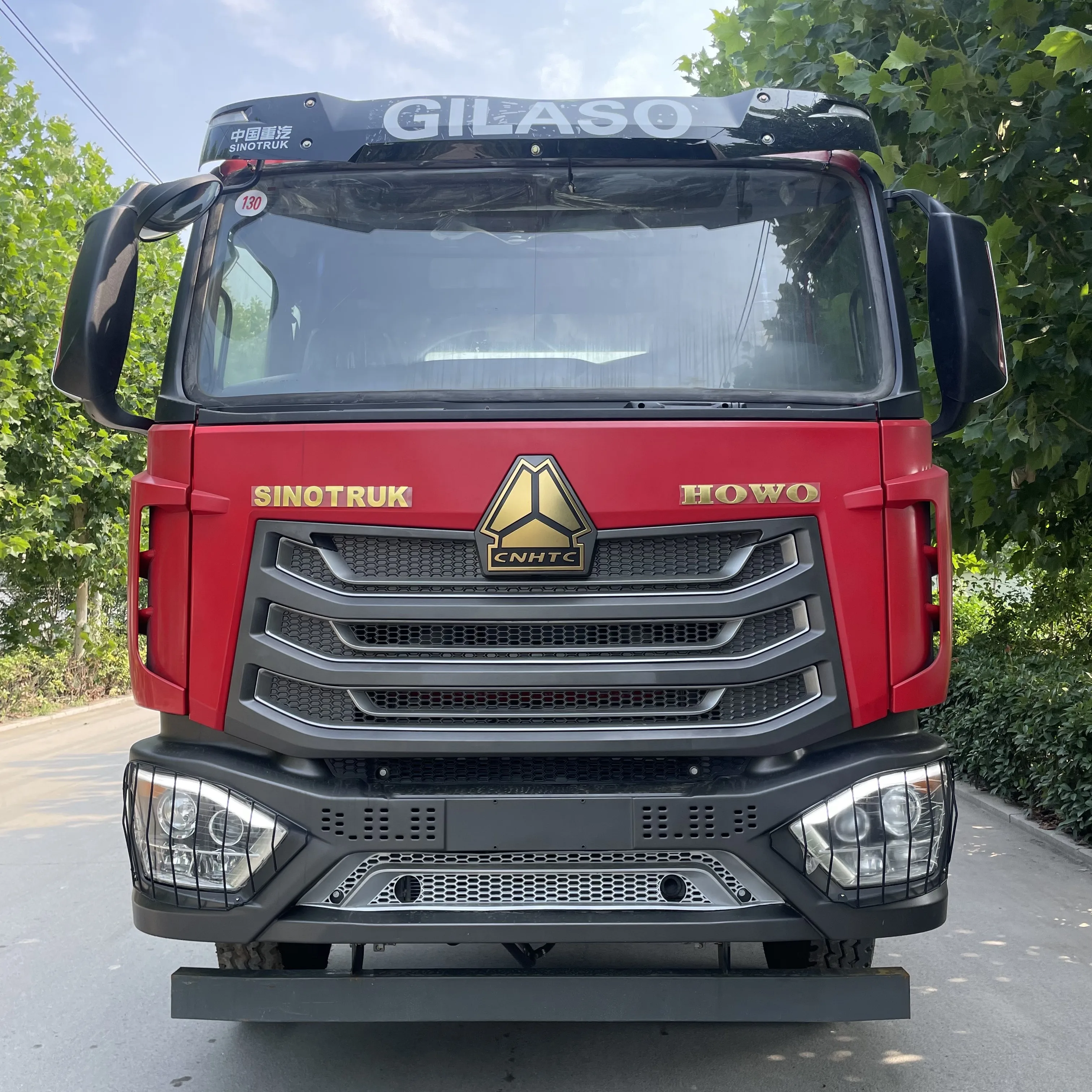 Лидер продаж Китай новый и Подержанный трактор Sinotuck Haohan 6x4 для продажи