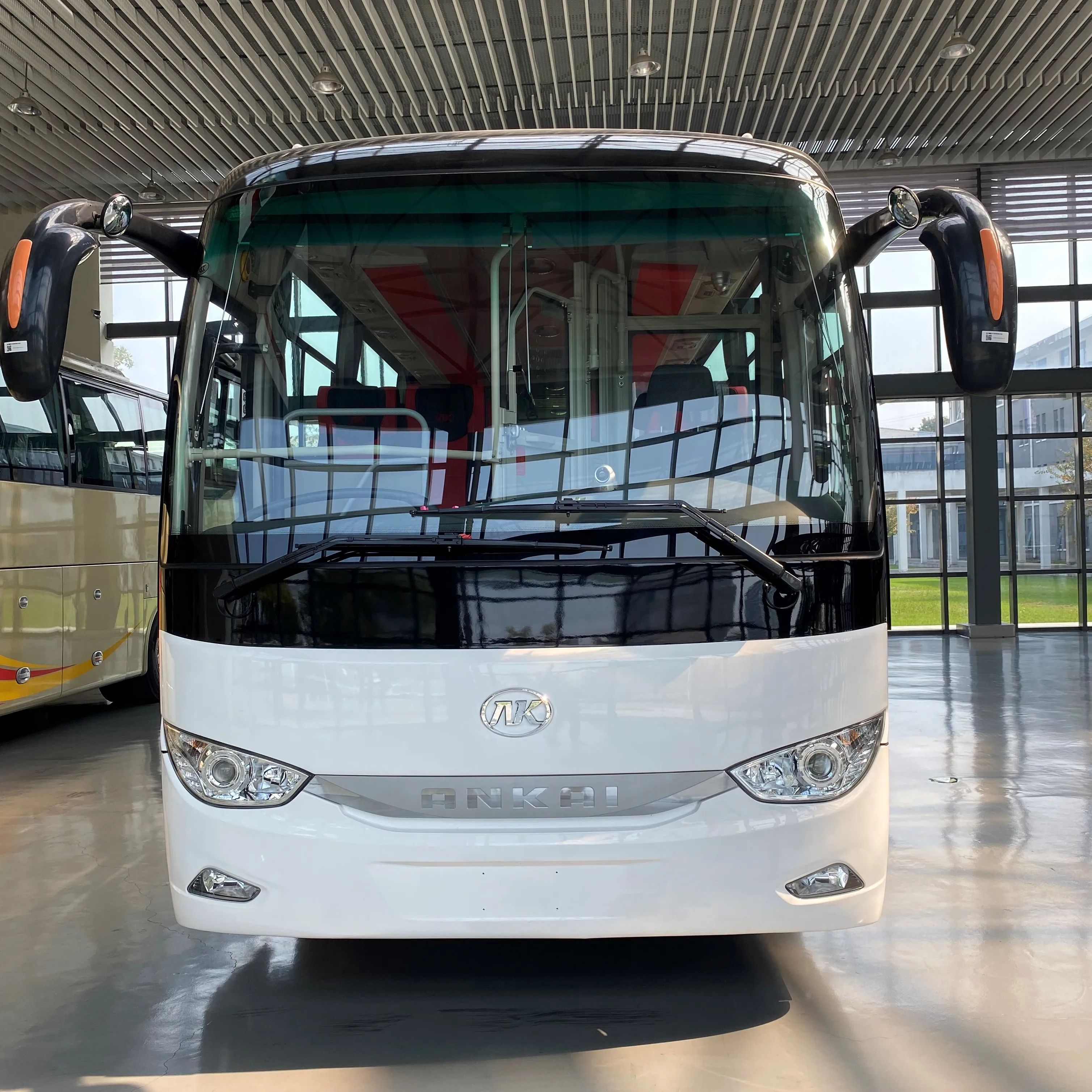 electric coach ankai bus made in China 11.9M 12M new energy