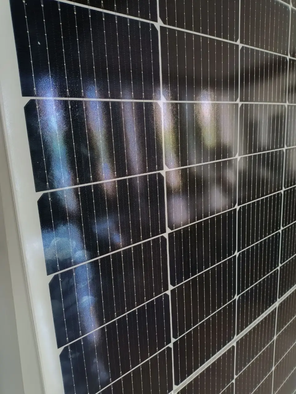 Cando Europe Stock 410W Solar Panel Cells 182Mm Monocrystalline 400W 405W 410W 415W 580W watts Solar Pv Panel for solar system