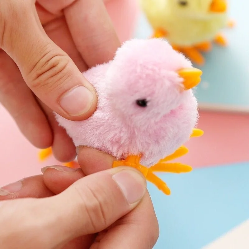 
New Fashion Chick Clockwork Toy Creative Baby Chick Plush Toy A Running Chick Baby Mini Wind-up Plush Toys 