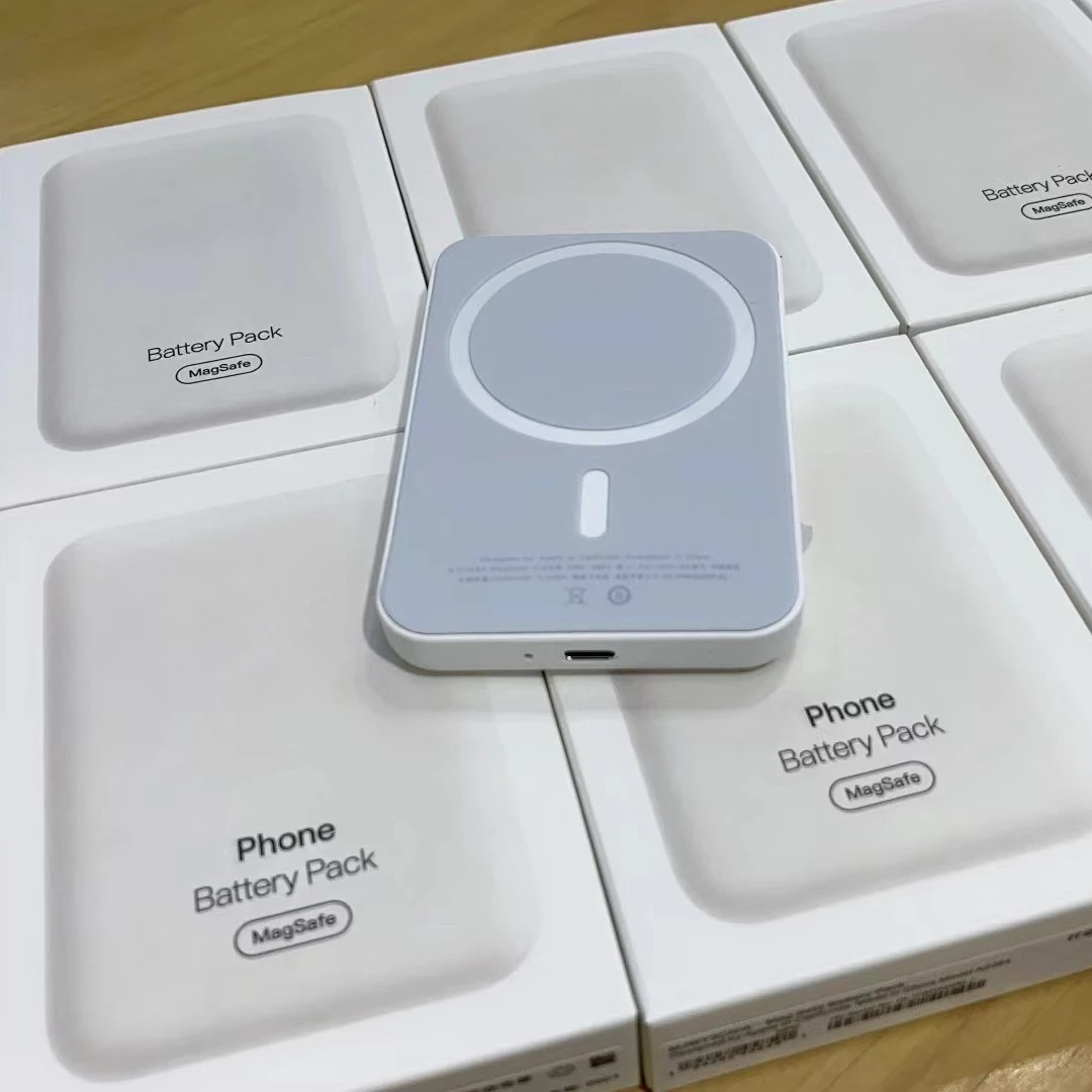 Factory direct magnetic battery pack power bank 5000ma magsaf battery pack wireless charging