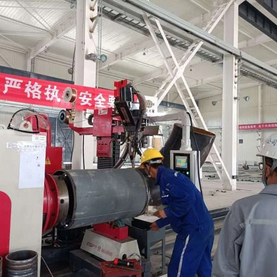 WELDING MACHINE FOR PIPELINE