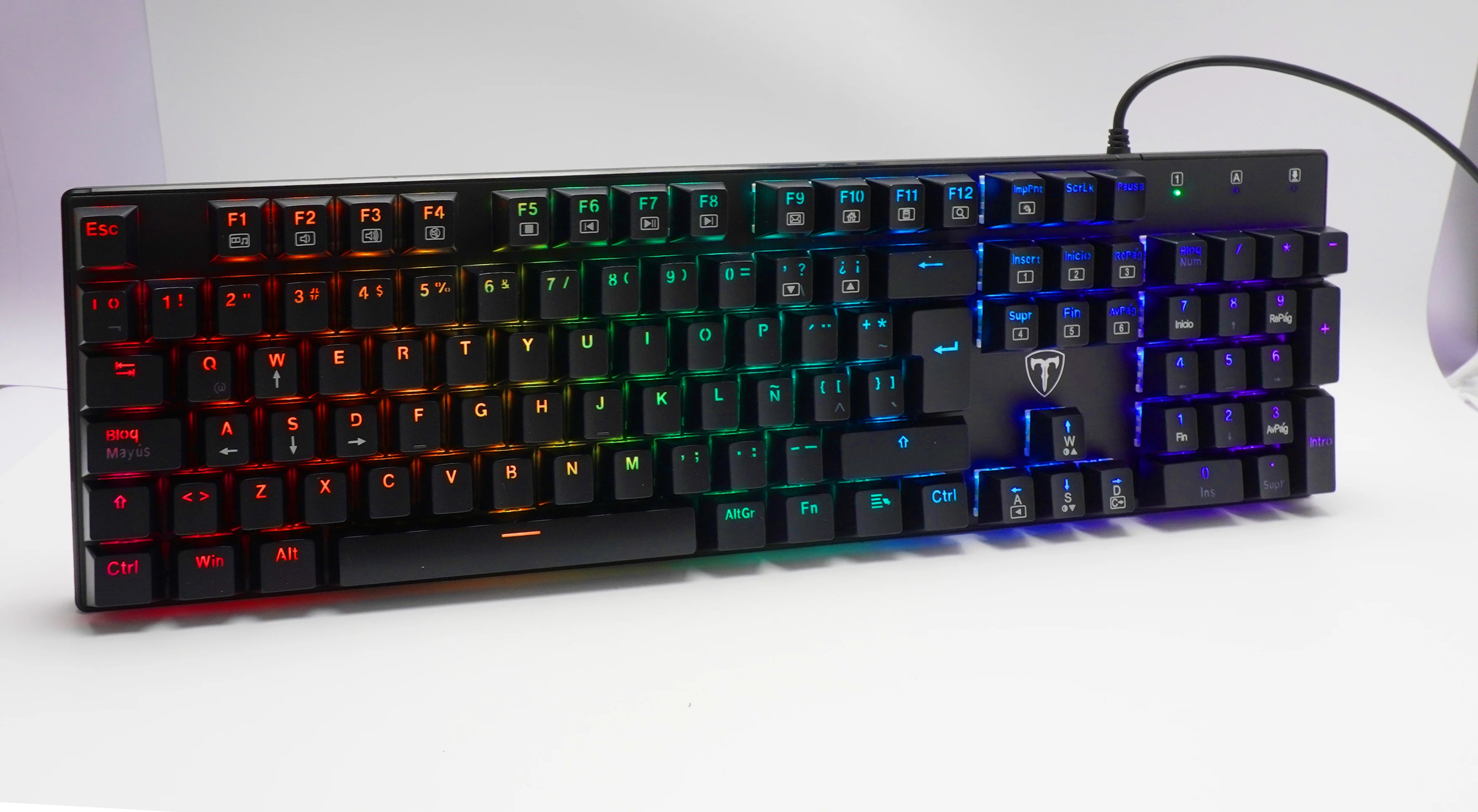 Mechanical keyboard 104 keys RGB backlit USB wired luminous gaming keyboard for PC laptop gamers