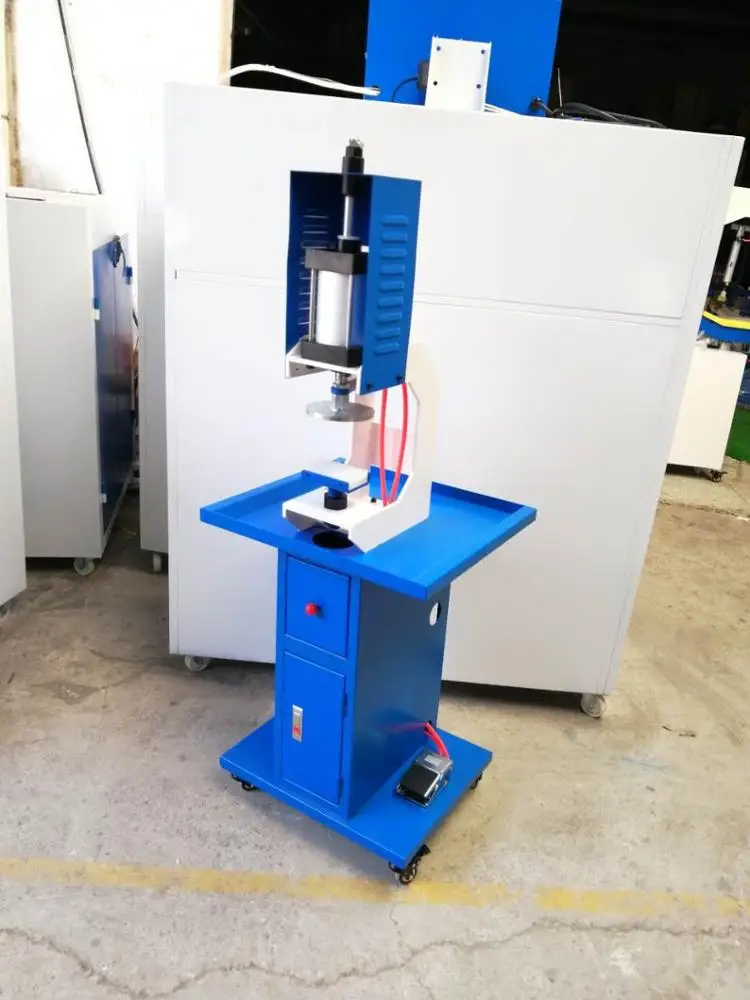 YT-136 Manual Pneumatic Hole Punching Perforating Eyelet Machine Bags/Shoes Making Machinery