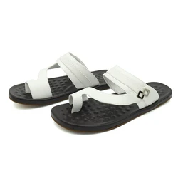 STOCK MOQ 20 pairs men Slipper fashion PU leather Flip flop