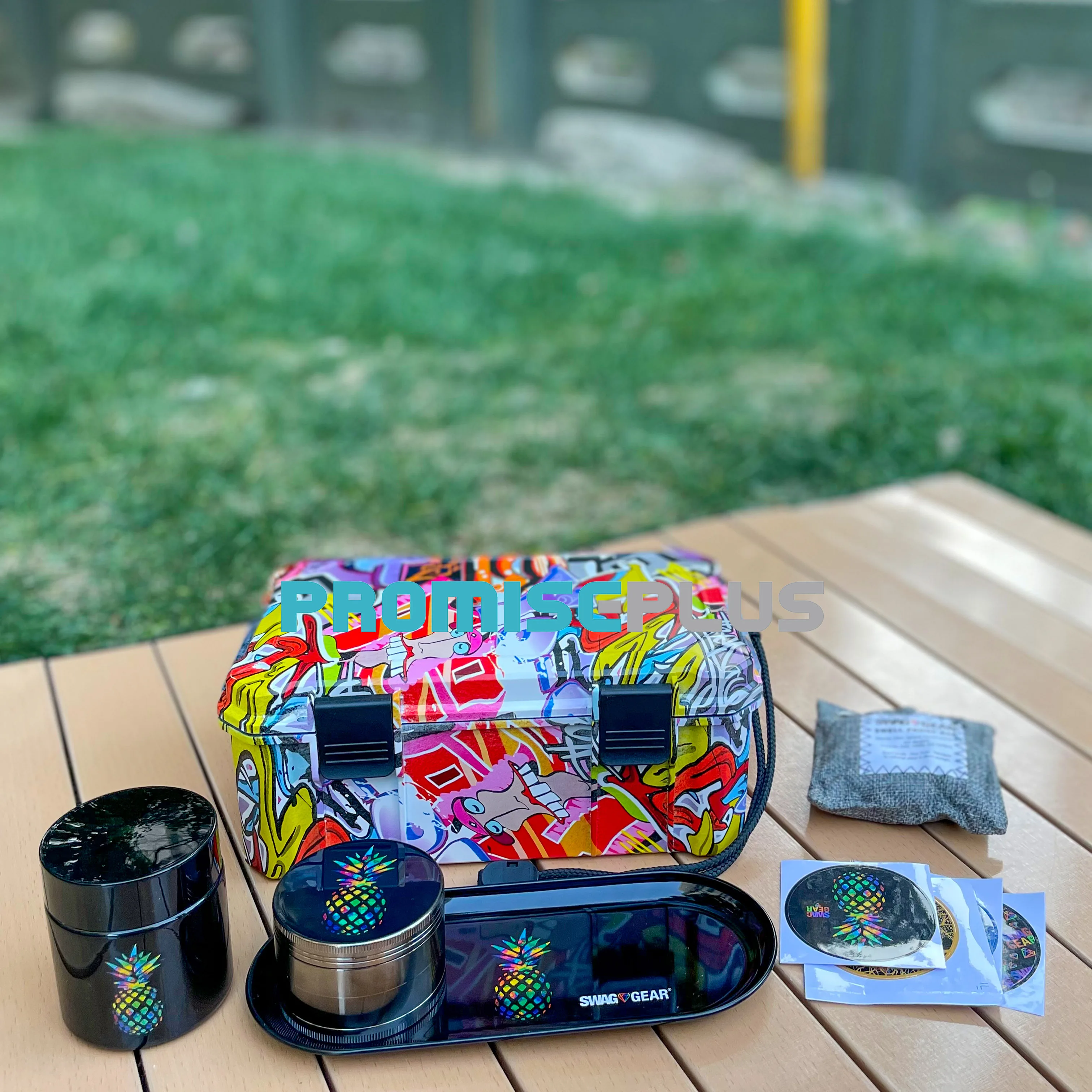 2024 luxury travel new smoking accessories box smell proof grinder kit smoking kit with custom logo