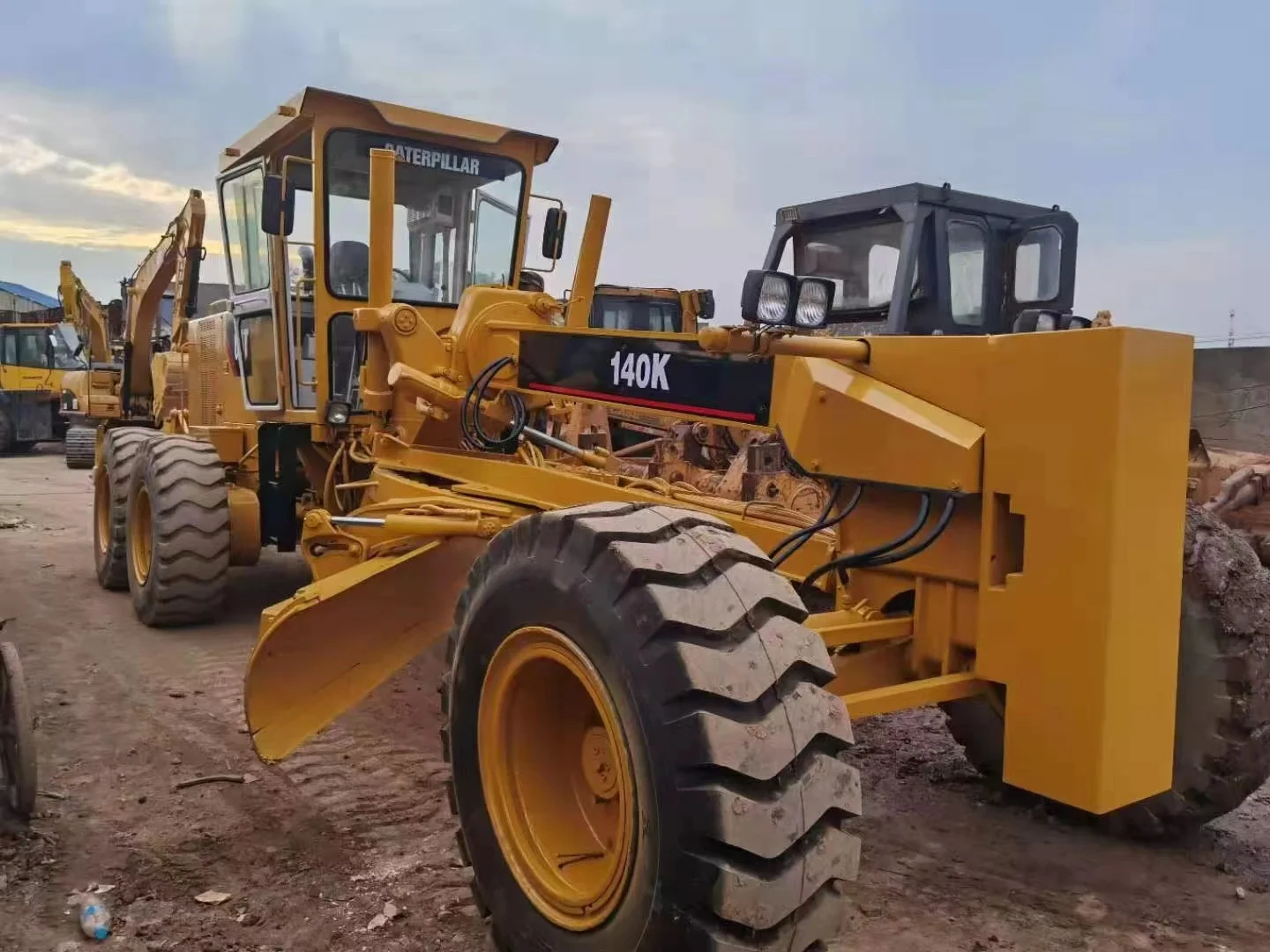 Good Price Used Caterpillar 140g Motor Grader CAT 140k 140g 14H 14g 12G 120G motor grader second hand motor grader CAT 140K