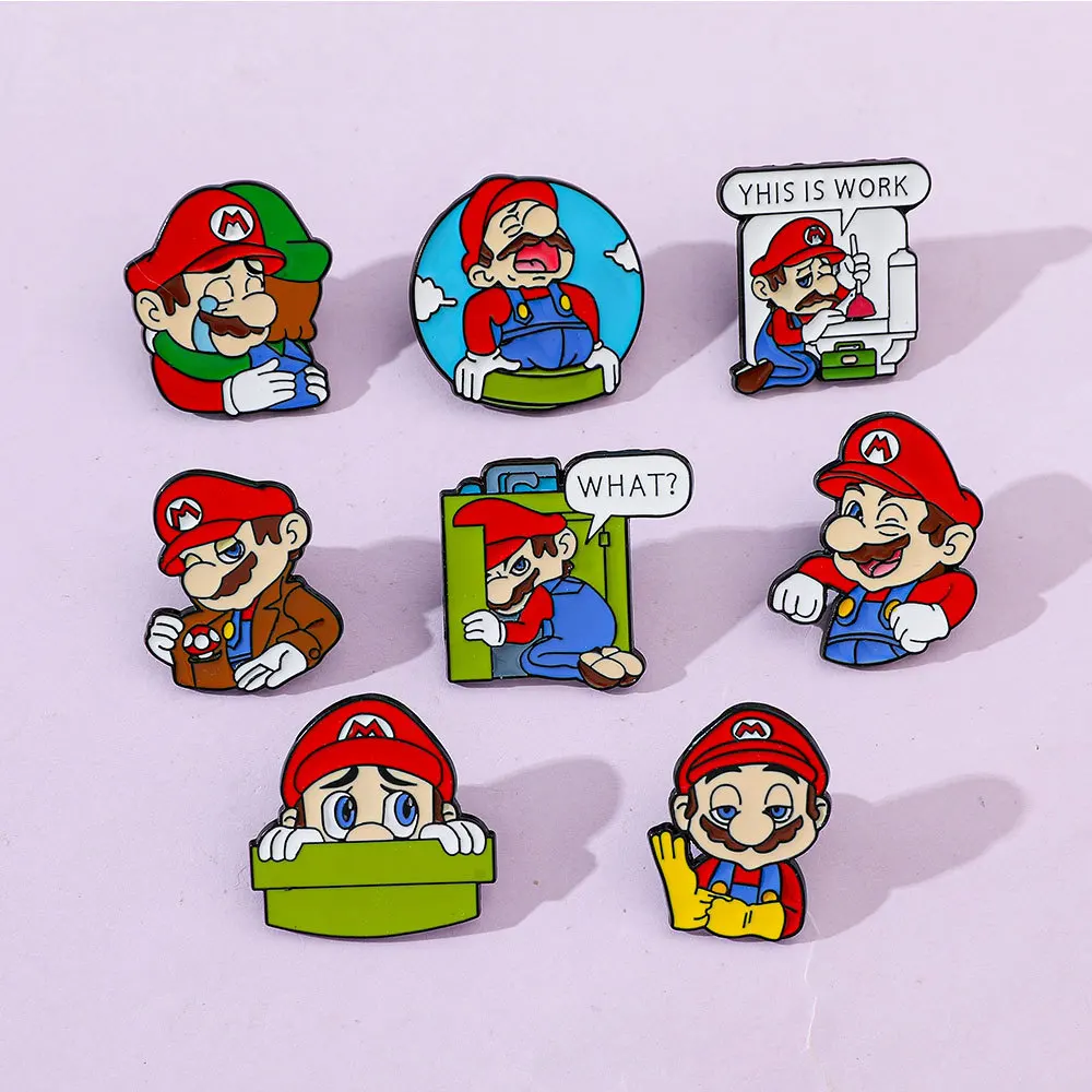 99 Designs Cute Anime Game Logo Hat Brooch Cartoon Mario Louis Metal Enamel Collar Brooch Pins