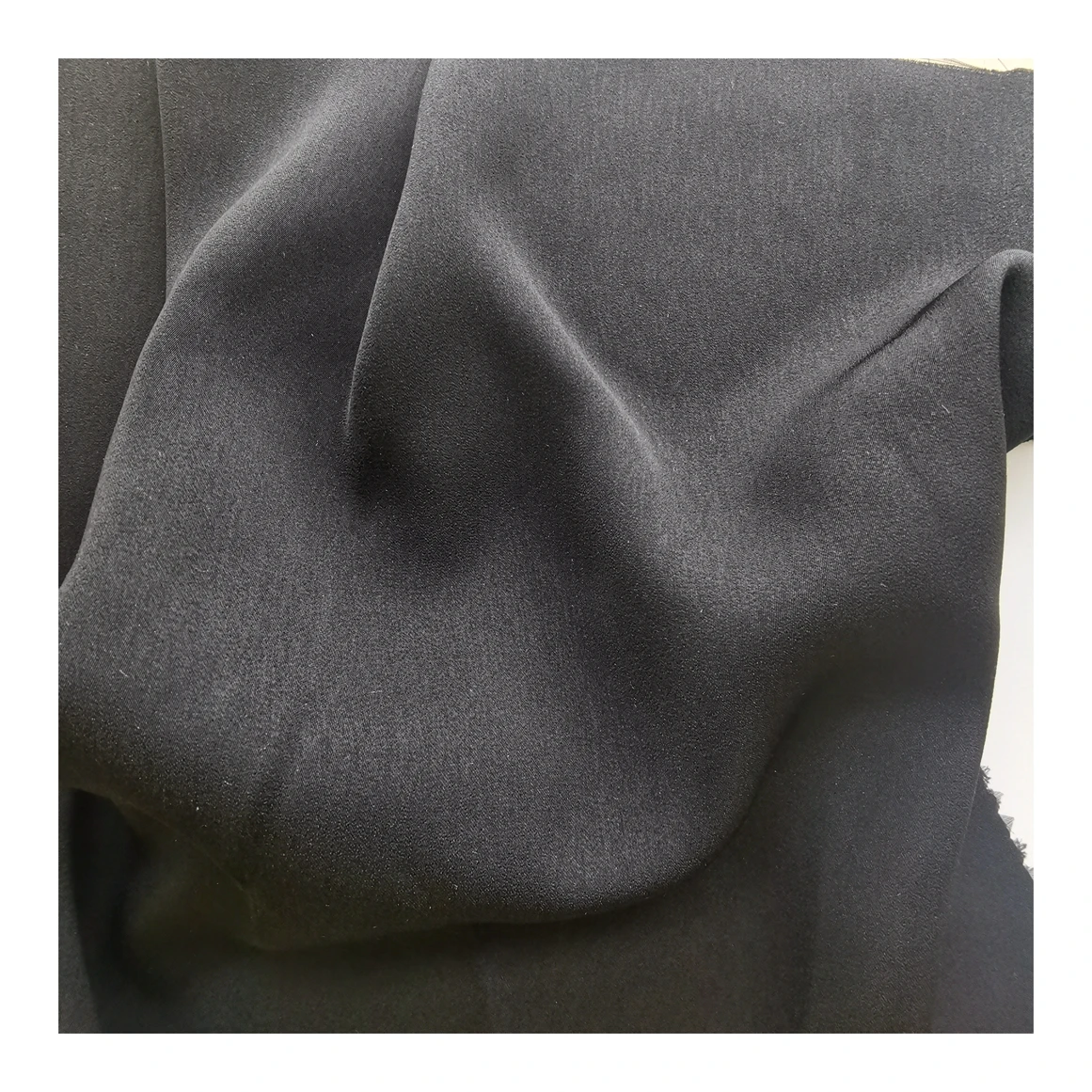 Оптовая продажа, мягкая бархатная на ощупь ткань из 100% полиэстера, атласа, парчовой ткани, матовая атласная ткань для платья, блузки, пижамы