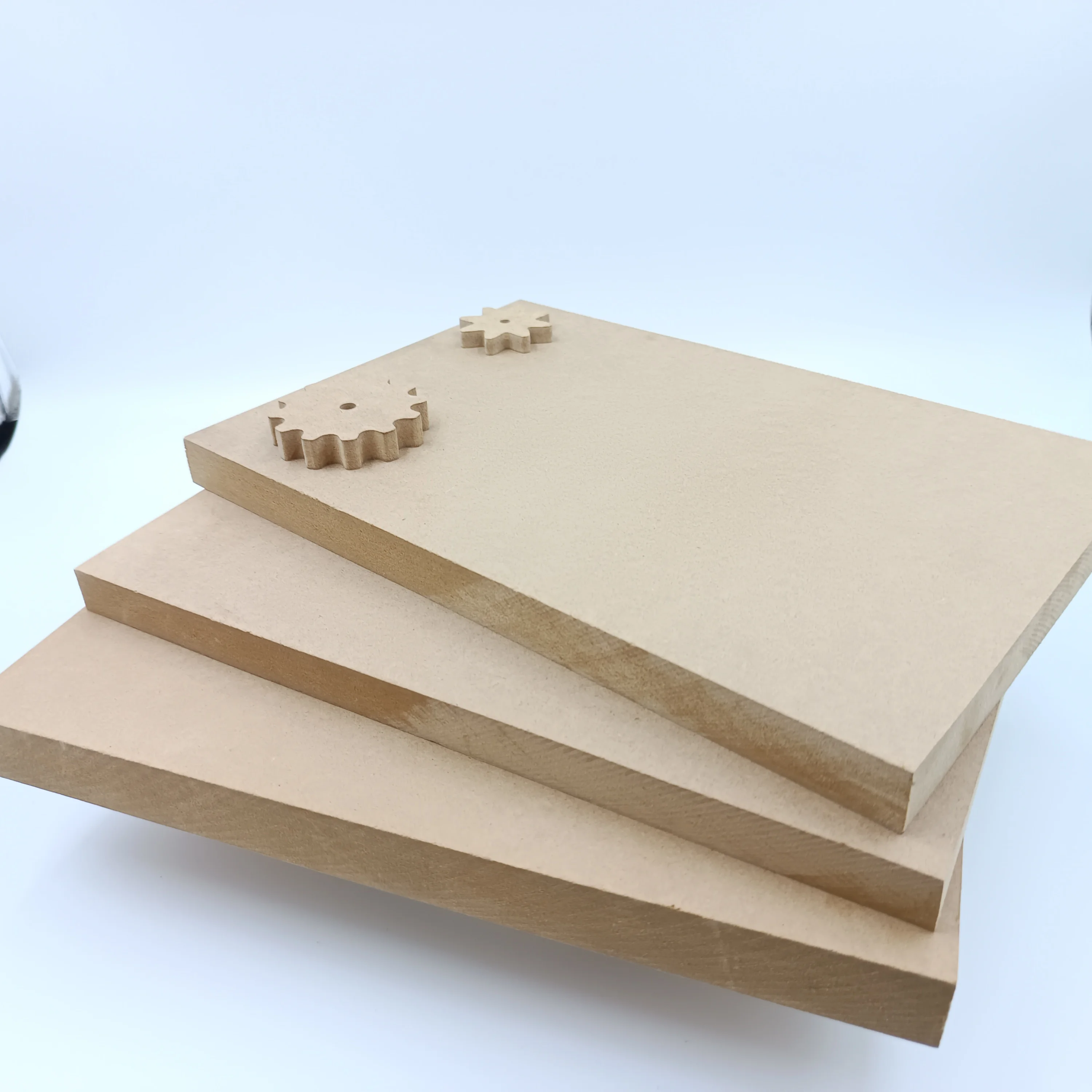 12mm from China factory supply directly Green Made miscellaneous MDF for handicrafts making gear oil-paint