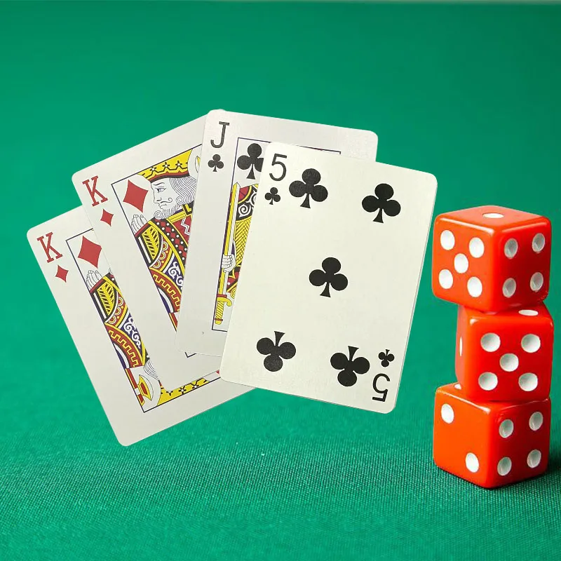 Printing Personalized Design and logo High Quality Paper Card Game Playing Cards