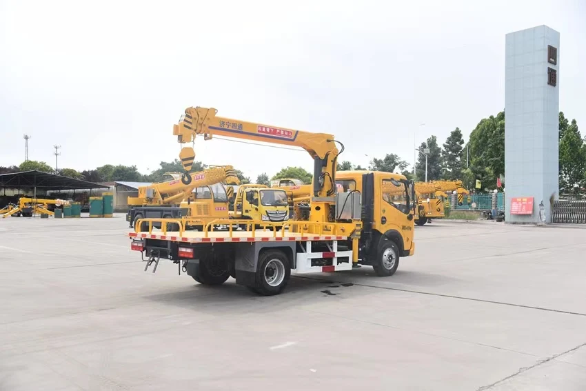 High Quality 4Ton  Cranes/Truck Cranes Hydraulic Telescopic Boom Truck-Mount Mounted Crane