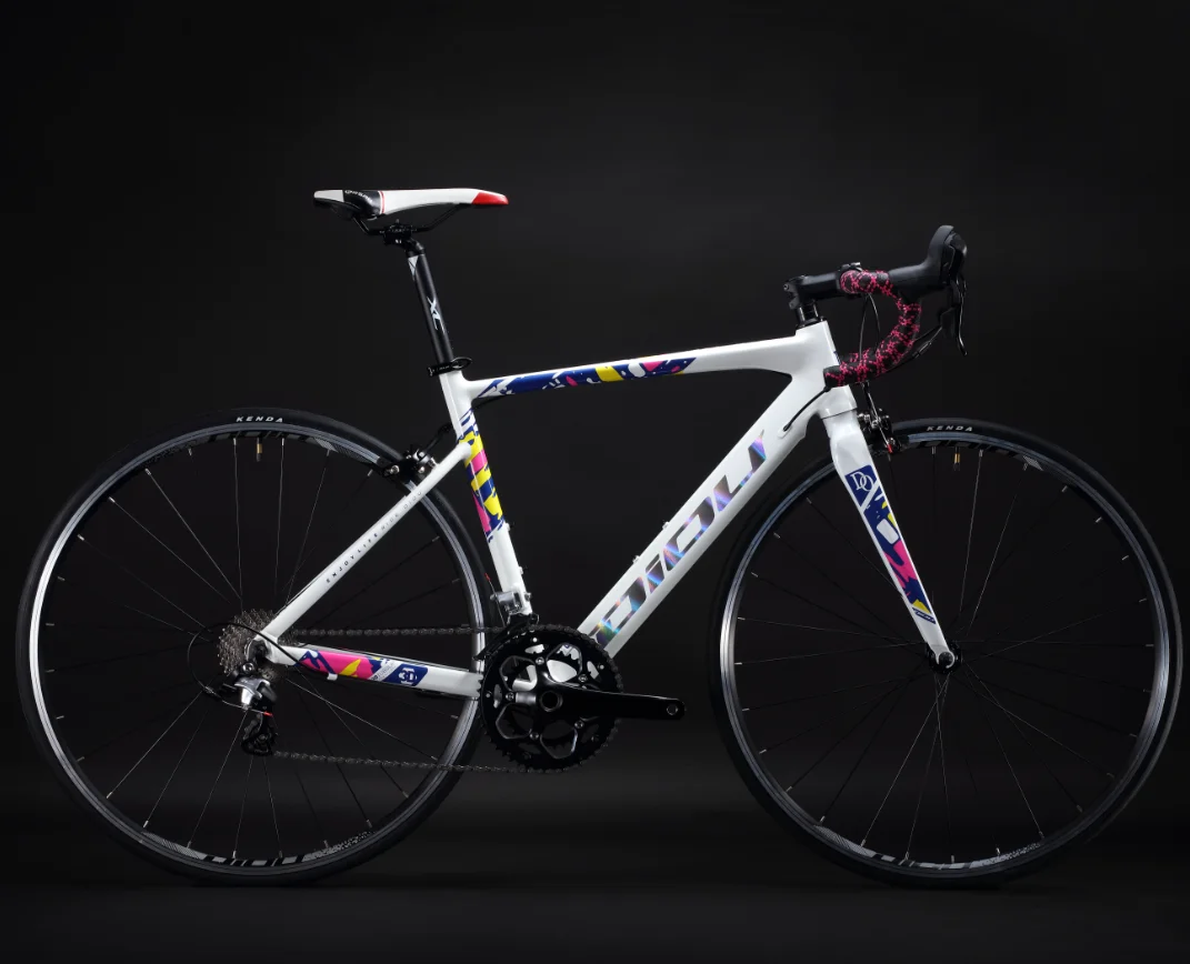 
2021 top quality super road bike light alloy frame road bicycle 700C carbon fork bike 