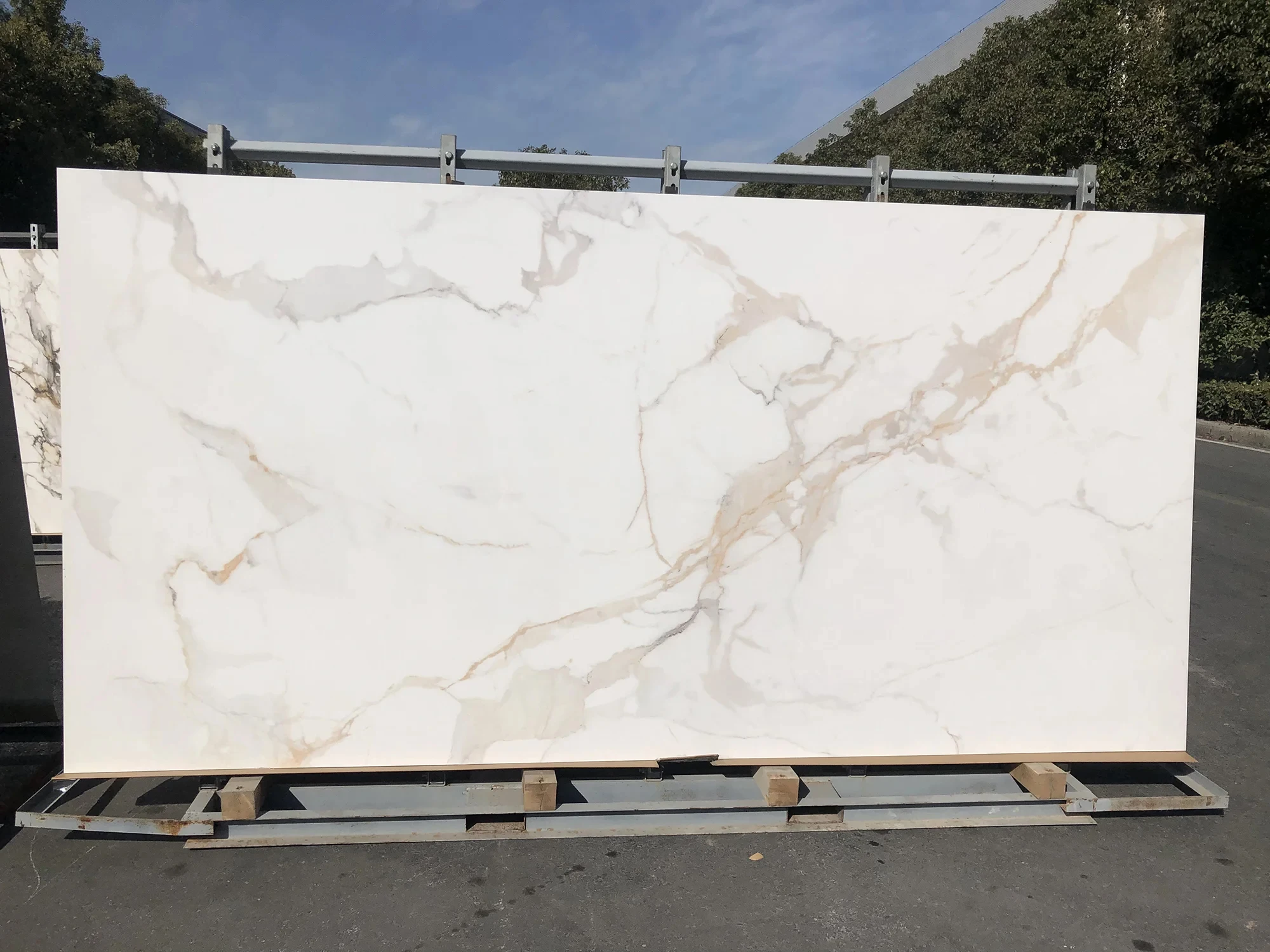 New European Design For Living Room Decor Big Slab Wall and Floor Porcelain Tile Marble Texture Sintered Stone Slab