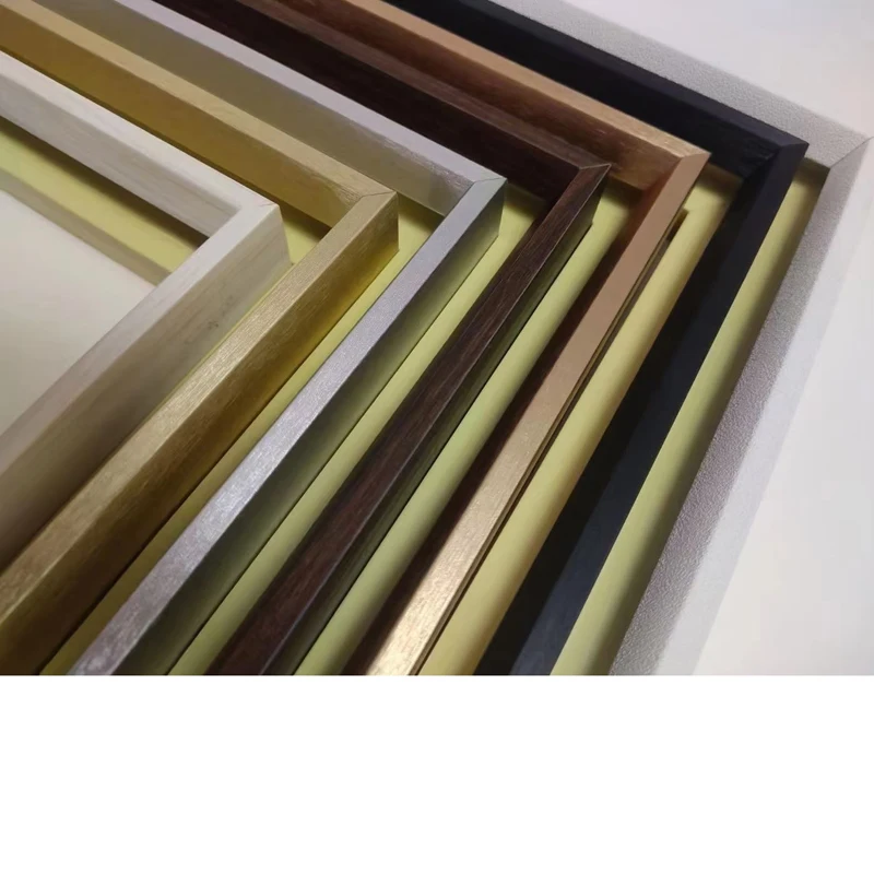 Factory Wholesale Customized Small Classical Golden Gold Leaf Ornate Antique Baroque Oil Painting Frame Strip