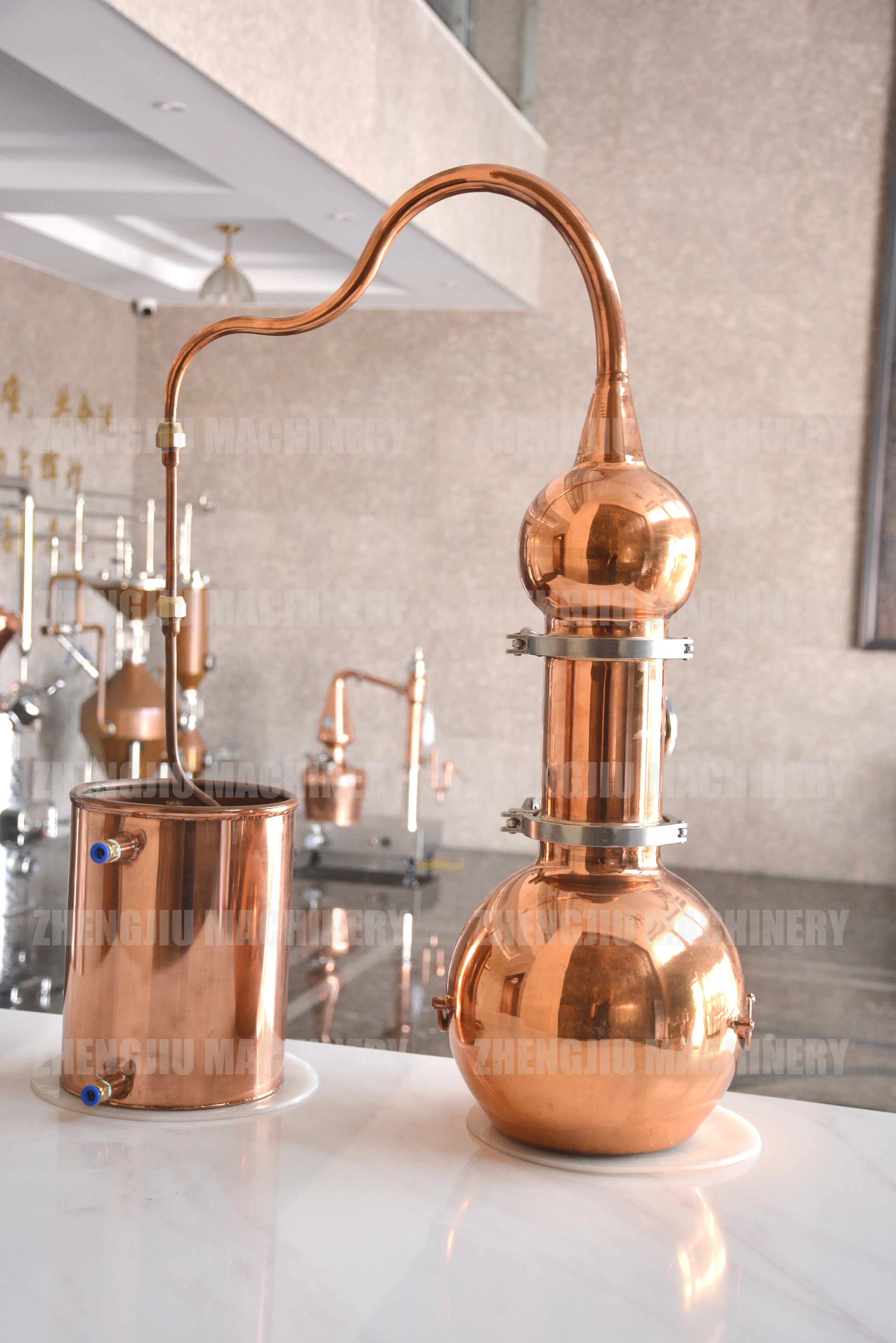 ZJ 5L Home Essential Oil Distiller laboratory distillation column Lavender Essential Oil Distillation Equipment