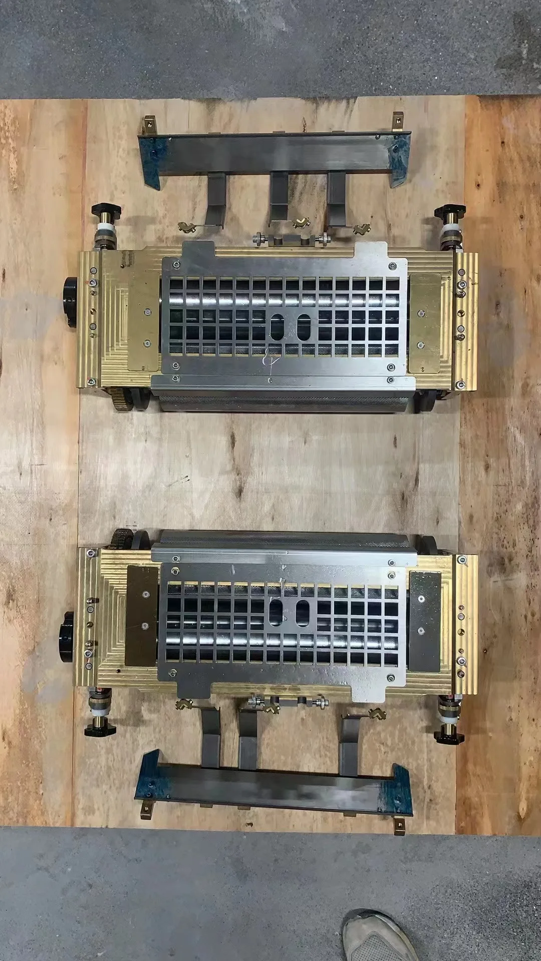 Kolbus BF511 набор клеевых роликов для BF526 хорошая цена хорошее качество нейлоновая щетка