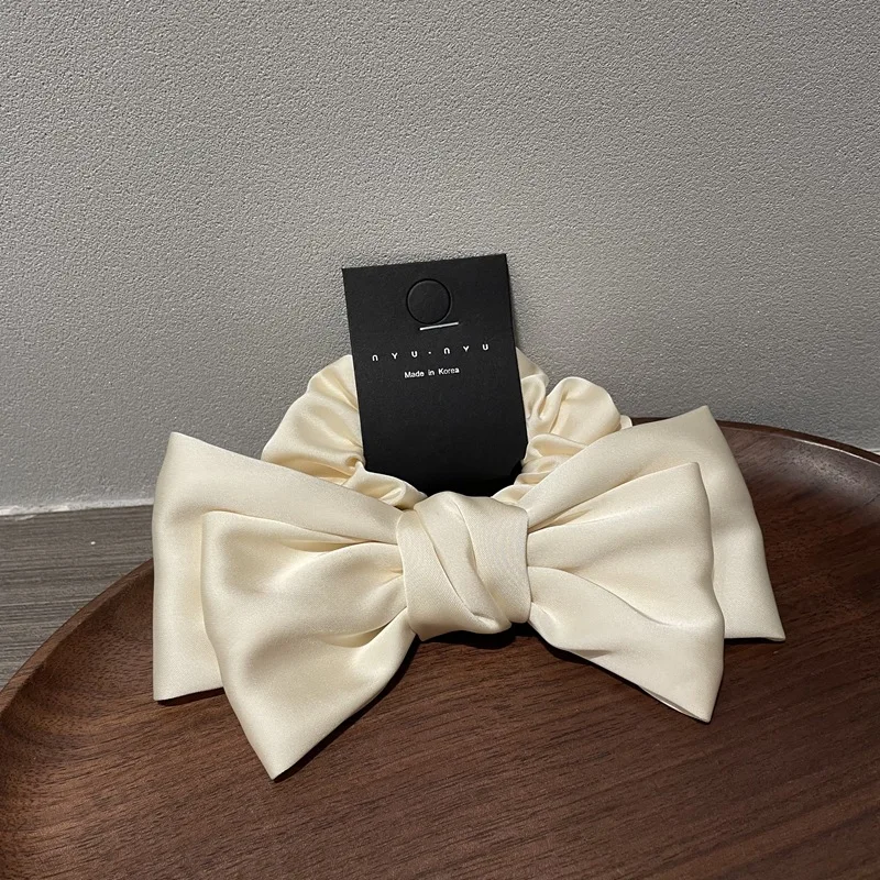 hair scrunchies (5).jpg